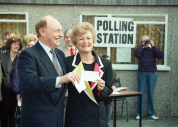 ኣበርክቶ   ባሮነስ ግለኒስ ኪኖክ ኣብ ዝተናውሔ ቃልሲ ህዝቢ ኤርትራ